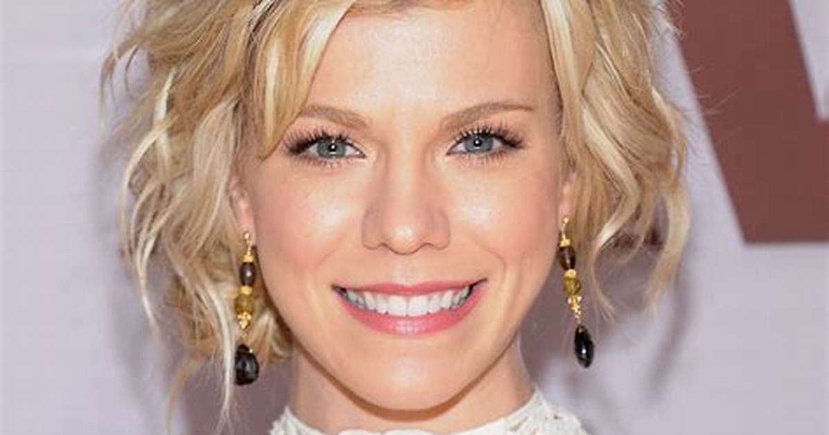 Kimberly Perry Net Worth