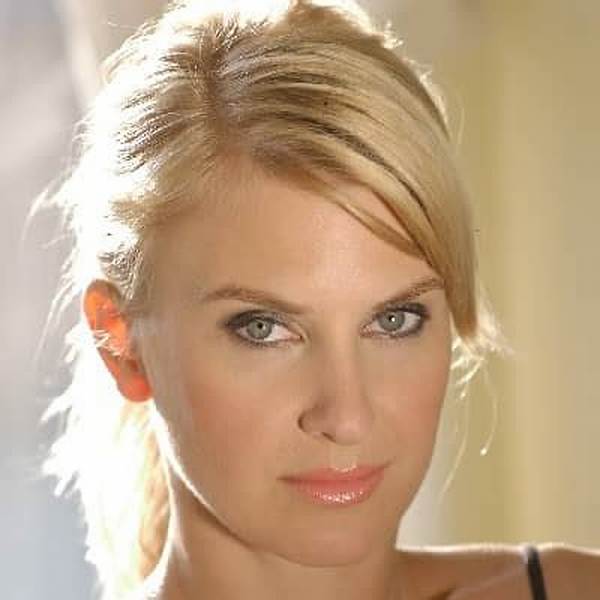 Kirsty Hinchcliffe Net Worth