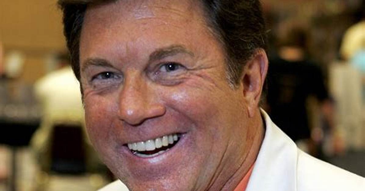 Larry Manetti Net Worth