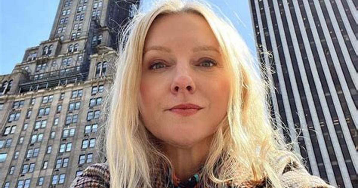 Laura Brown Net Worth