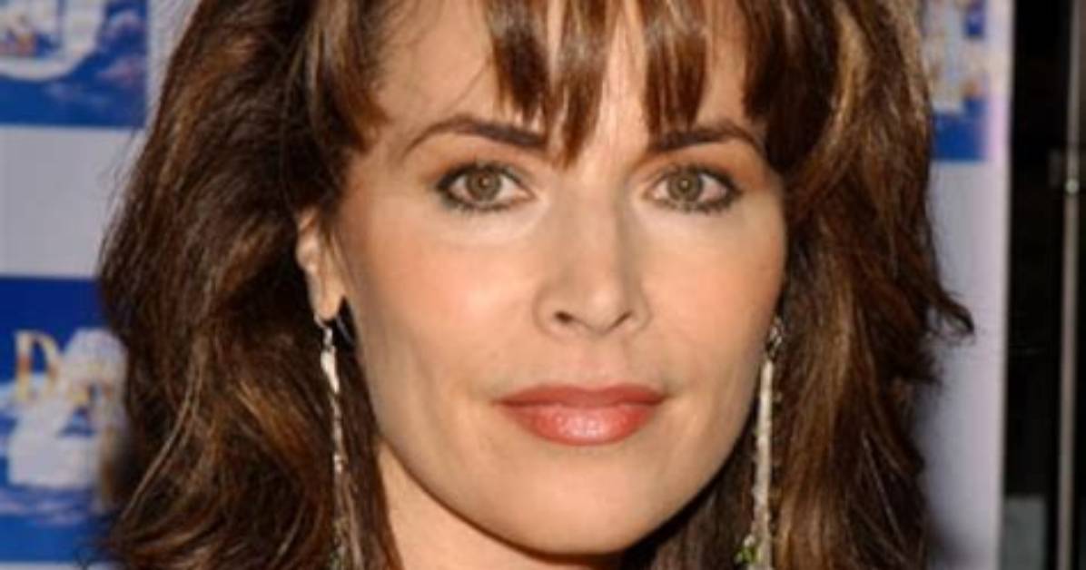 Lauren Koslow Net Worth