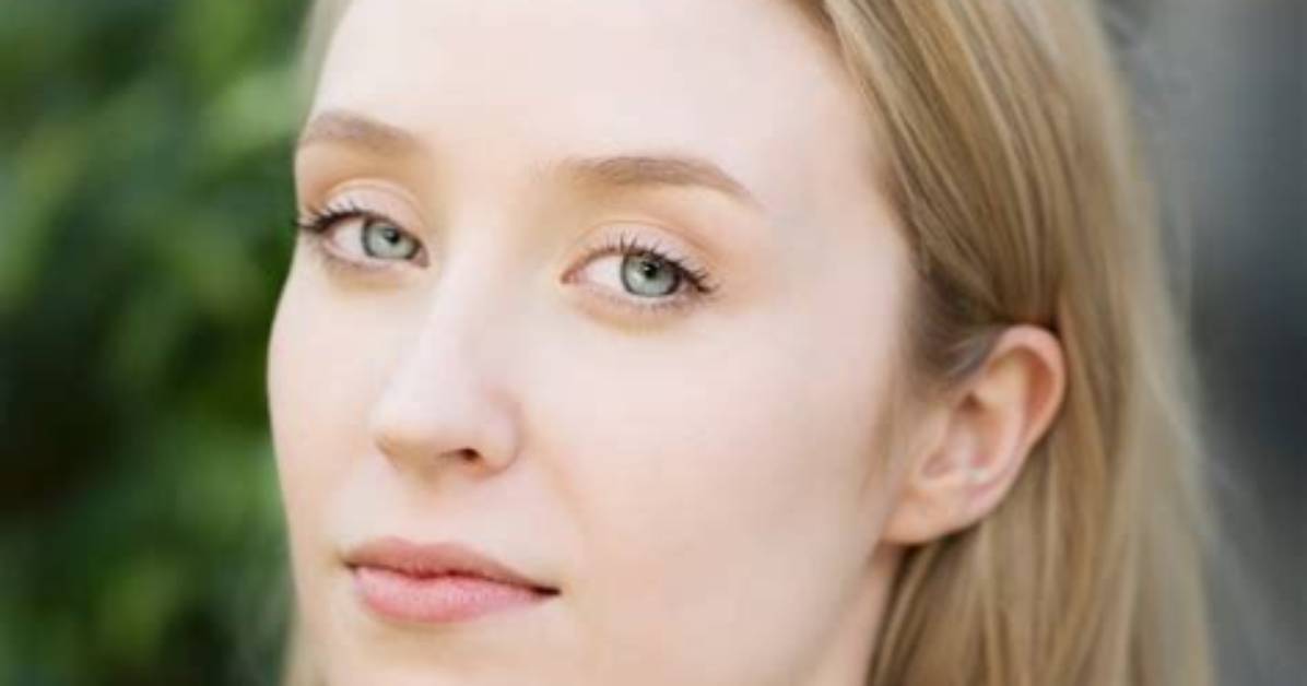 Lily Loveless Net Worth
