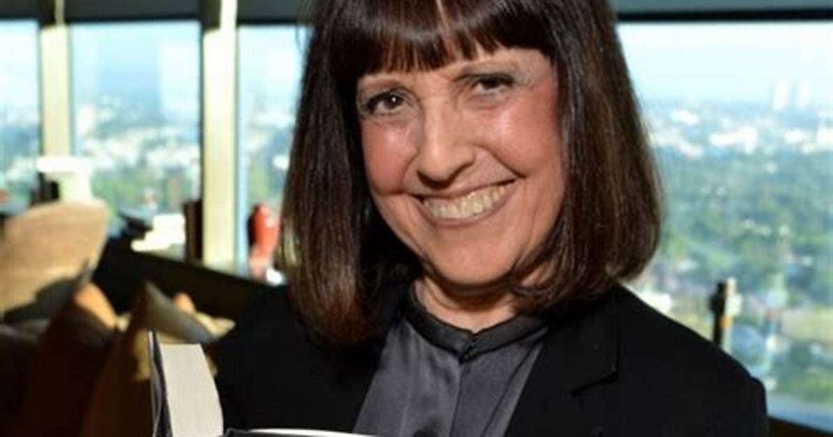 Lisa Robinson Net Worth