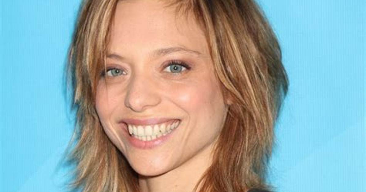 Lizzie Brocher%C3%A9 Net Worth 1200. Jpg