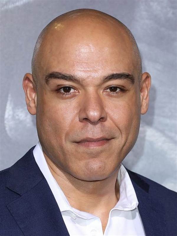 Lobo Sebastian Net Worth