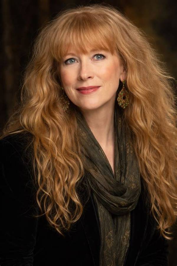 Loreena Mckennitt Net Worth