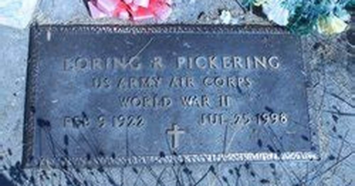 Loring Pickering Net Worth