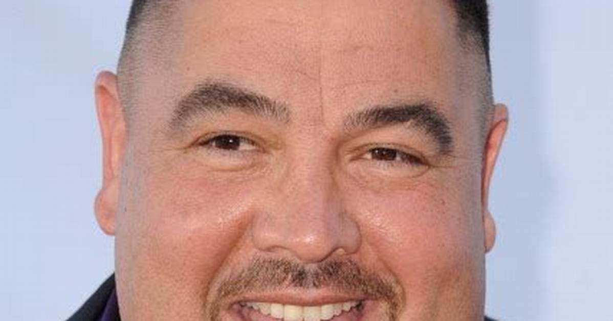 Lou Pizarro Net Worth