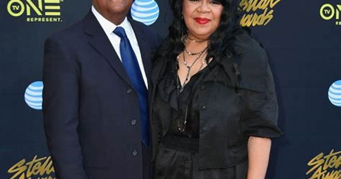 Lynette Hawkins Stephens Net Worth
