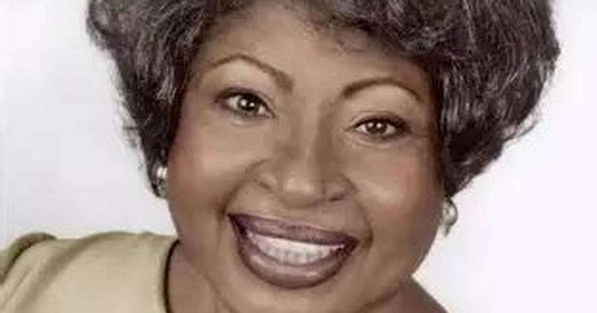 Lynn Hamilton Net Worth