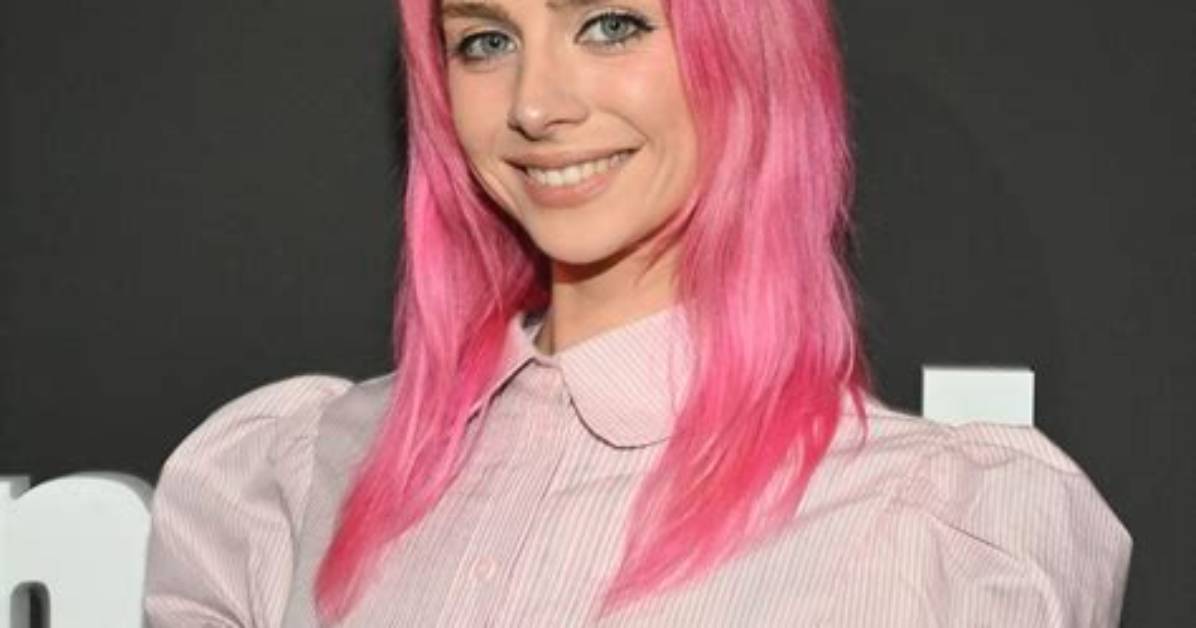 Maddie Phillips Net Worth