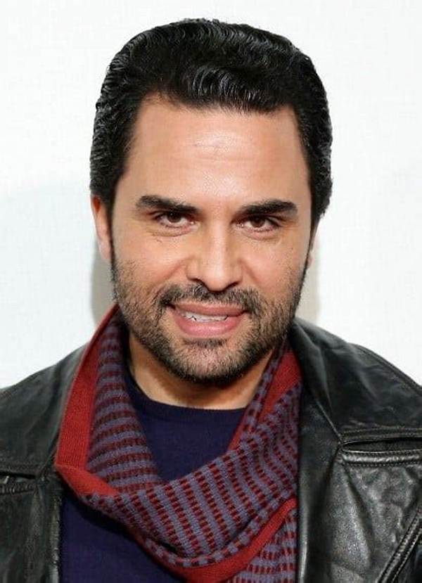 Manny Perez Net Worth