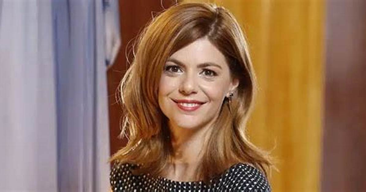Manuela Velasco Net Worth
