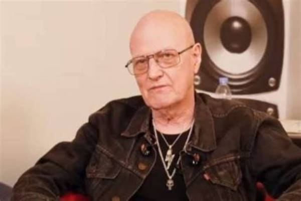 Mark Slade Net Worth