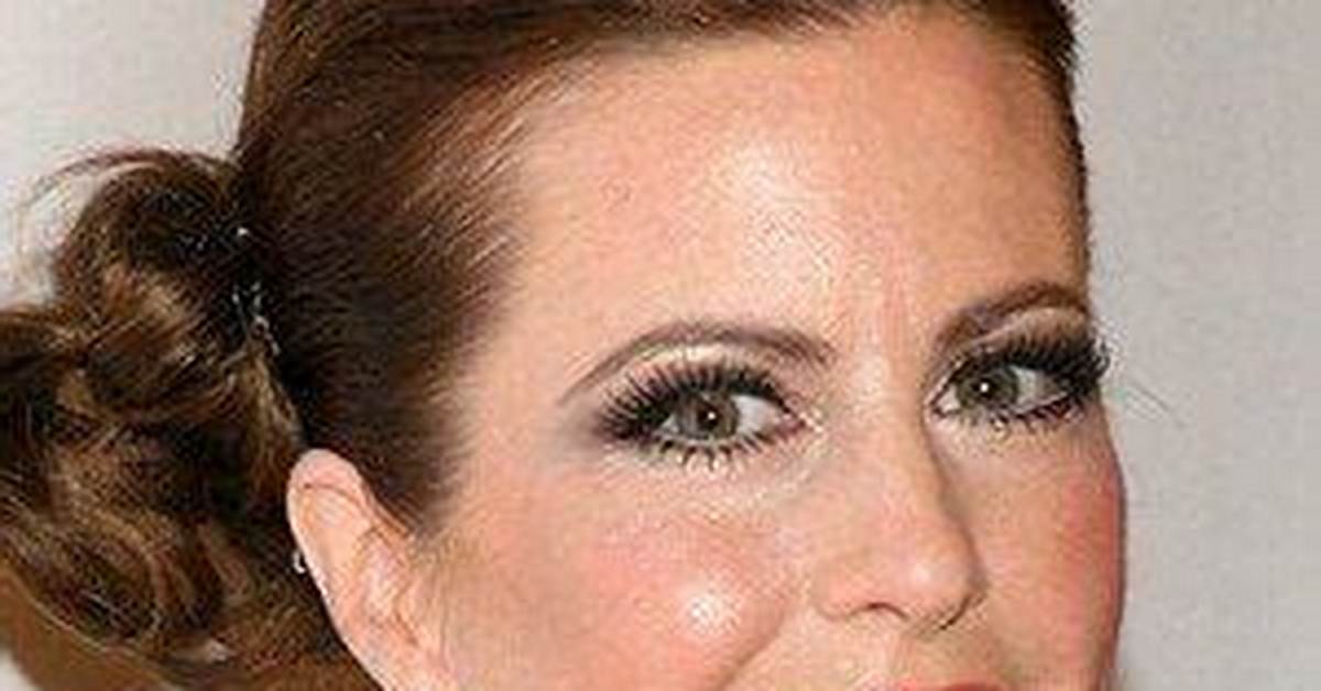 Martha Byrne Net Worth