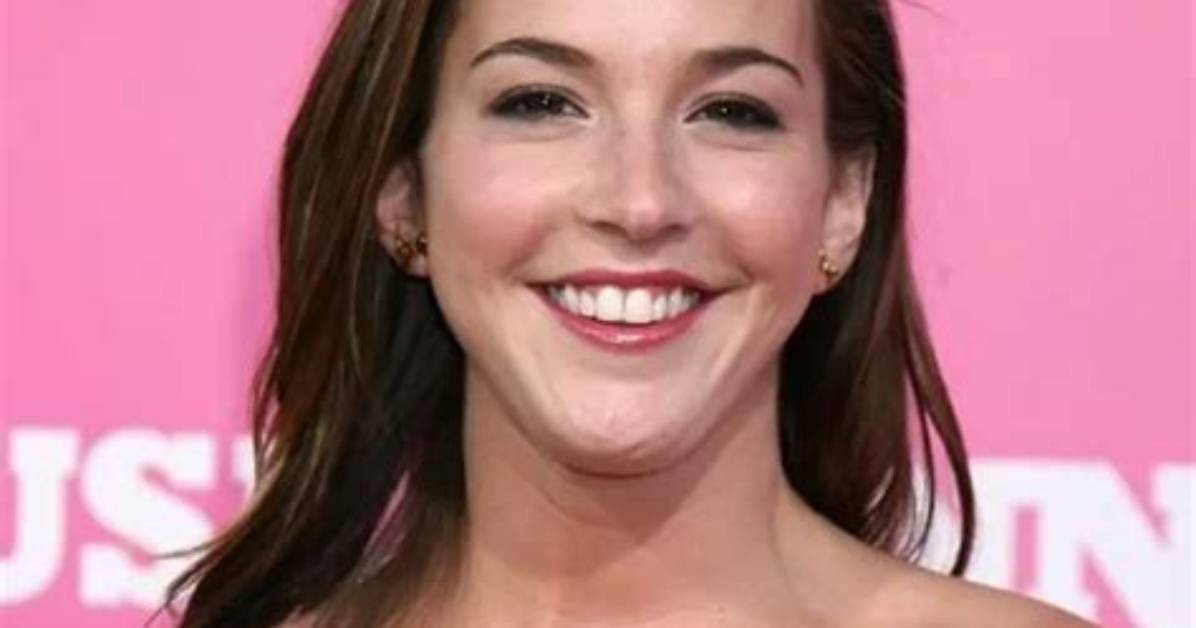 Martha Macisaac Net Worth