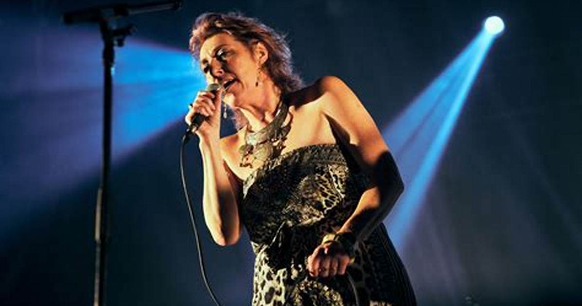 Martha Wainwright Net Worth