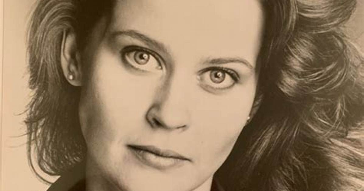 Mary Kay Adams Net Worth