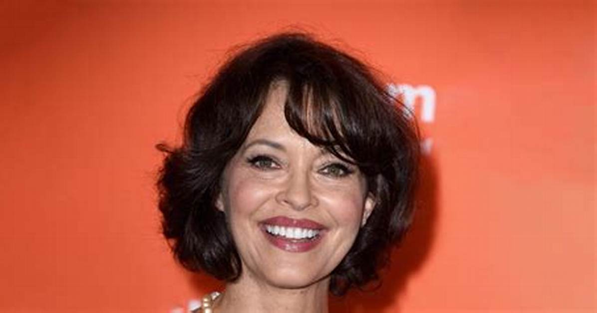 Mary Page Keller Net Worth