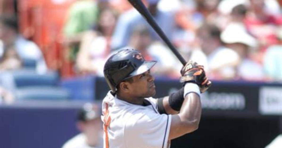 Miguel Tejada Net Worth