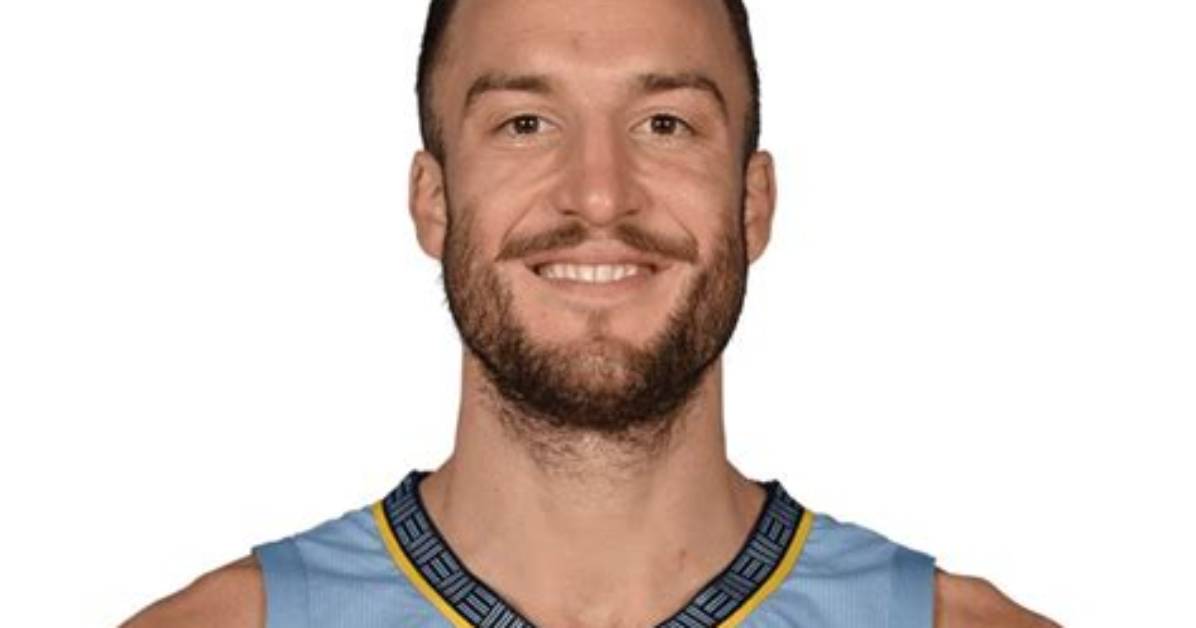 Miles Plumlee Net Worth