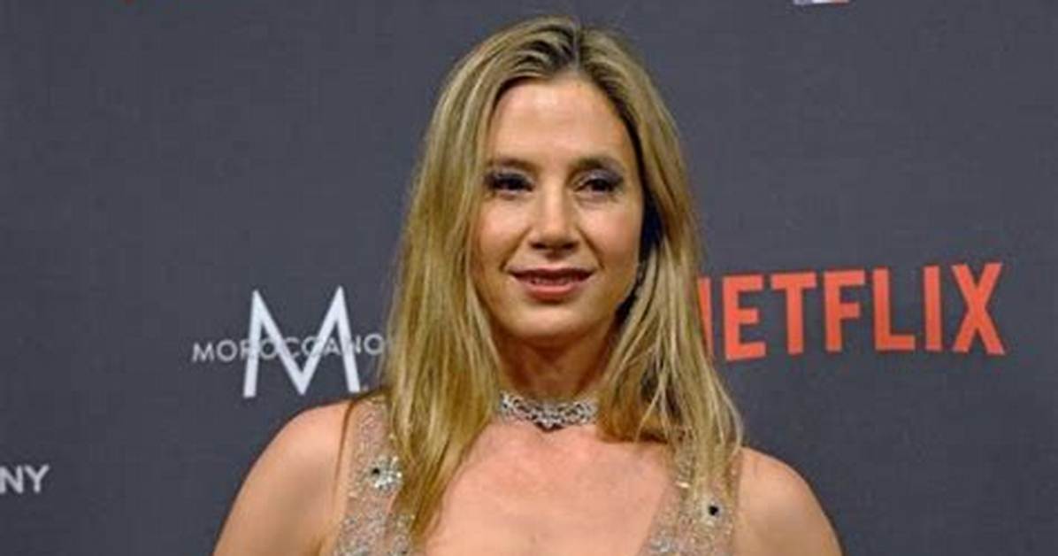 Mira Sorvino Net Worth