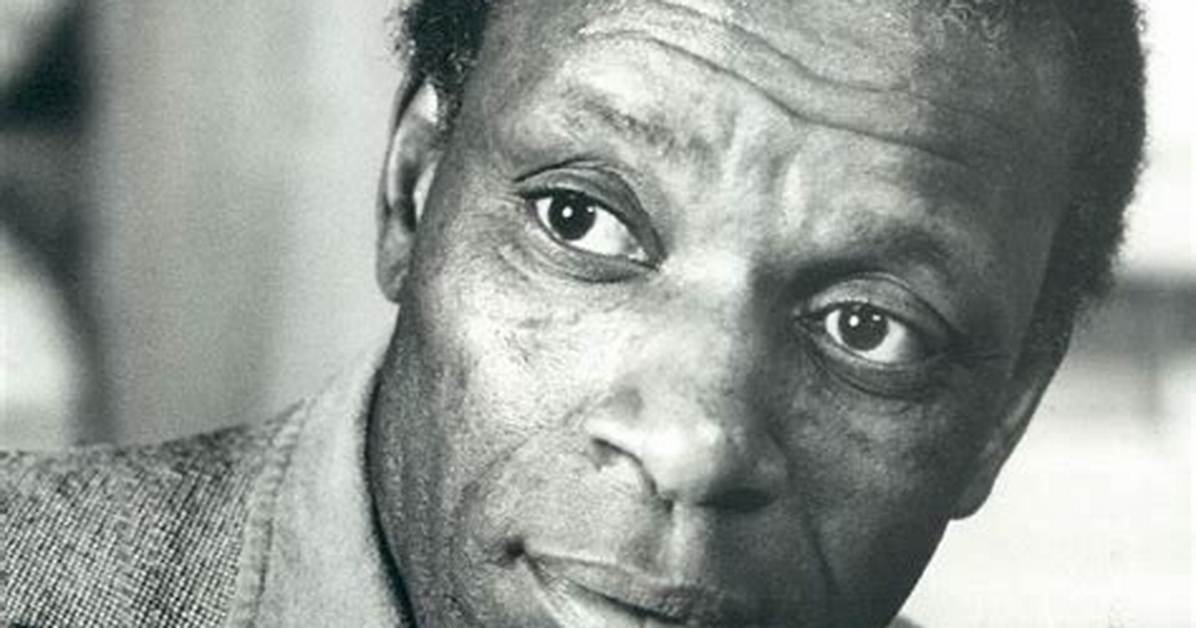 Moses Gunn Net Worth