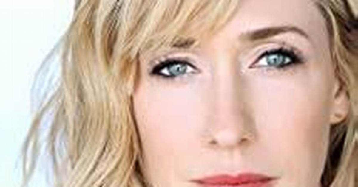 Myndy Crist Net Worth