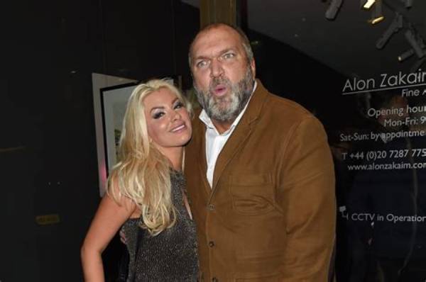 Neil Ruddock Net Worth