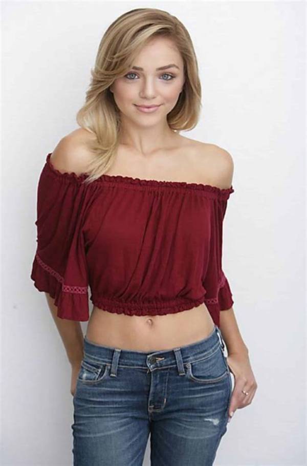 Oana Gregory Net Worth