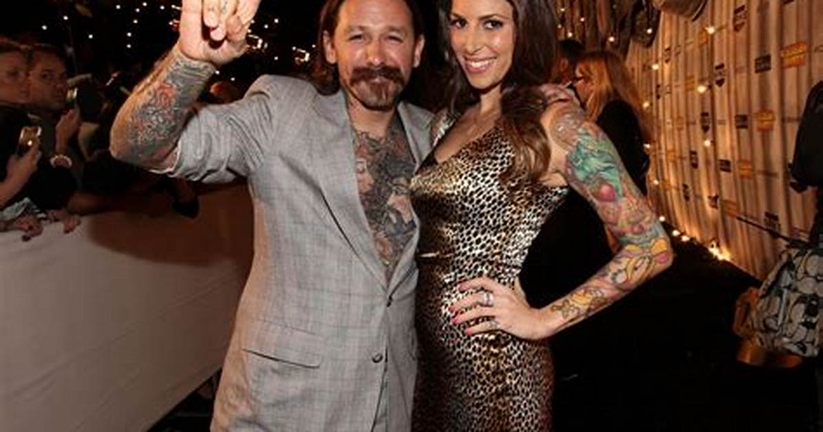 Oliver Peck Net Worth