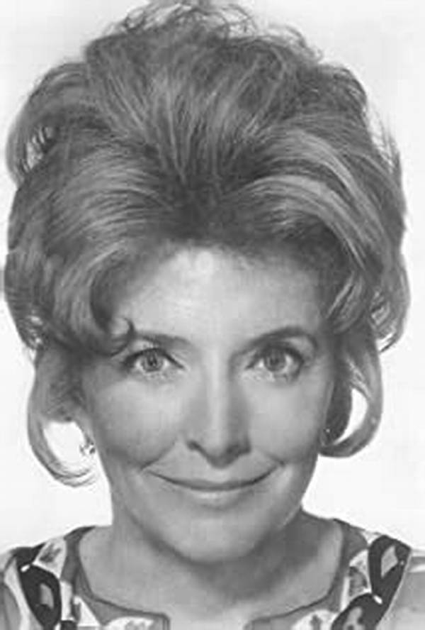 Peggy Cass Net Worth