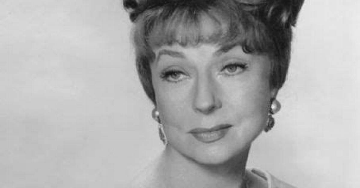 Reb Moorehead Net Worth