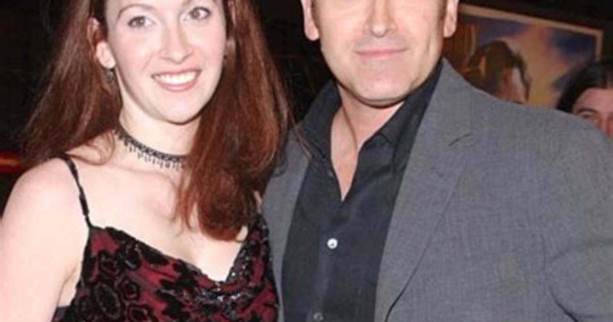 Rebecca Campbell Net Worth