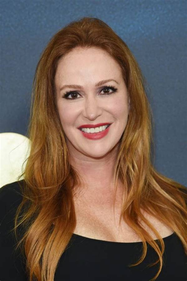 Rebecca Creskoff Net Worth