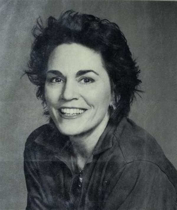 Rita Mae Brown Net Worth
