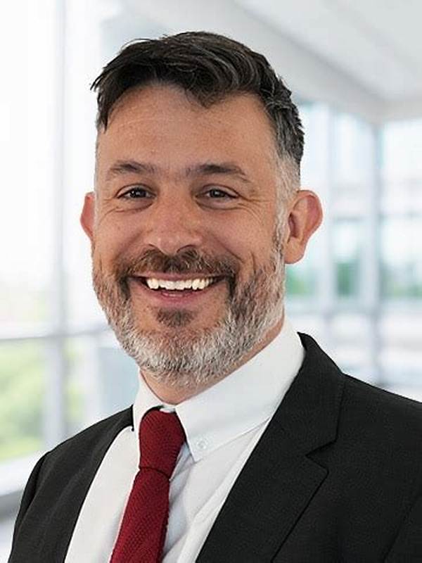 Robert Finlay Net Worth
