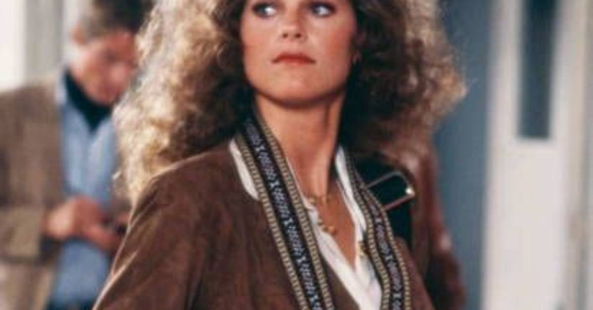 Robyn Douglass Net Worth
