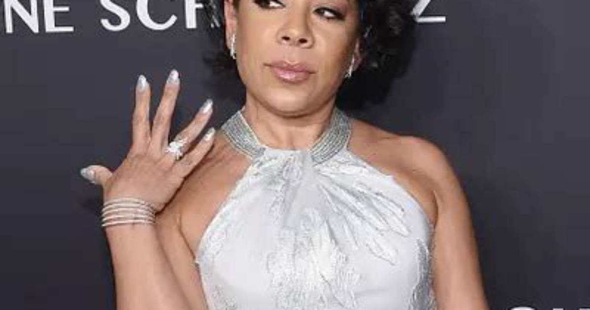 Selenis Leyva Net Worth