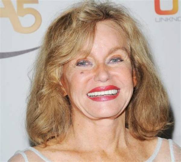 Sharon Farrell Net Worth