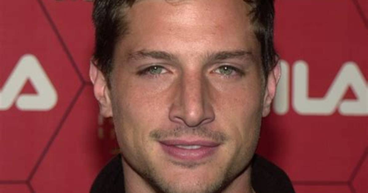 Simon Rex Net Worth