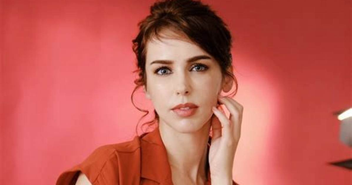 Stefanie Joosten Net Worth