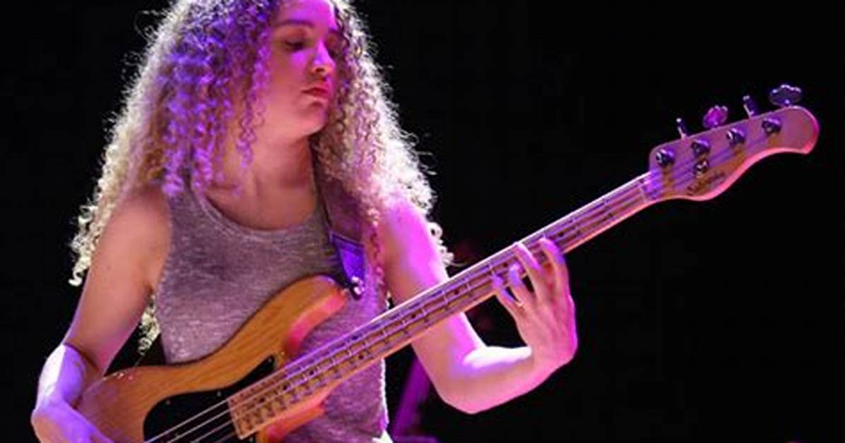 Tal Wilkenfeld Net Worth