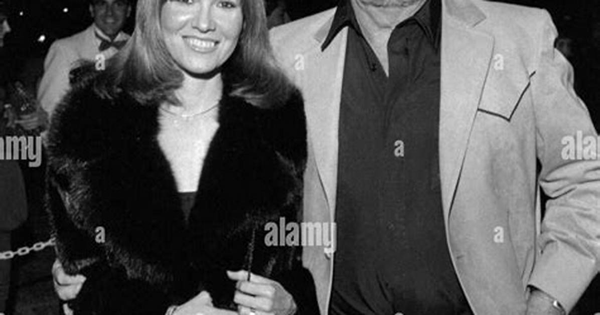 Teri Foster Brooks Net Worth