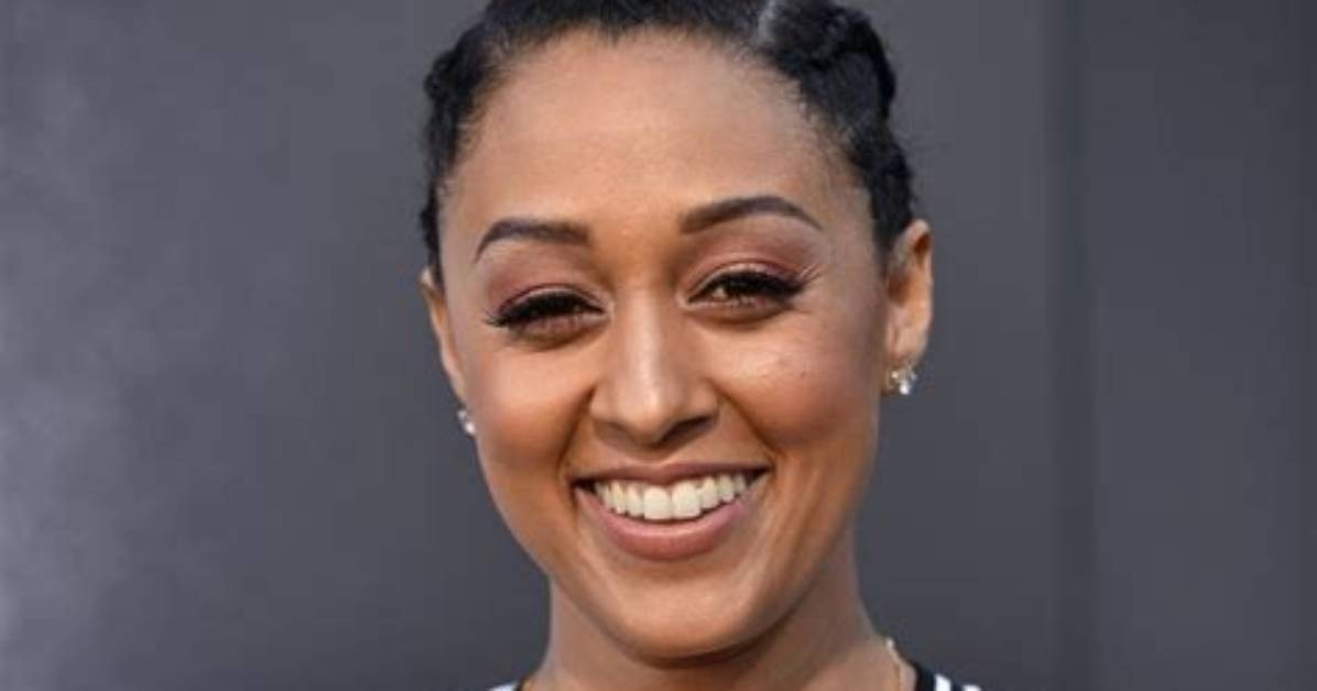 Tia Bannon Net Worth