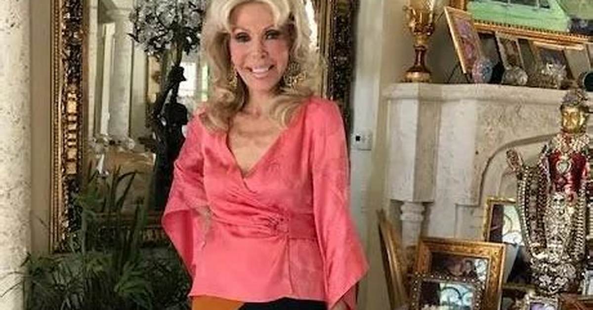 Toni Holt Net Worth