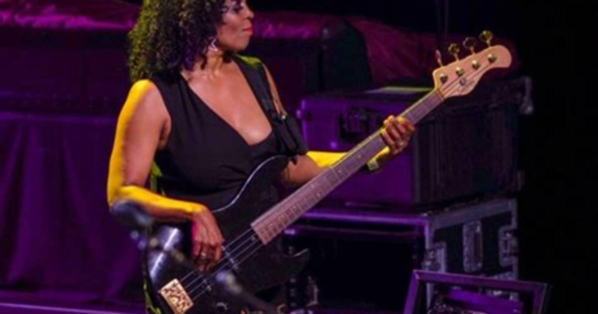 Tracy Wormworth Net Worth