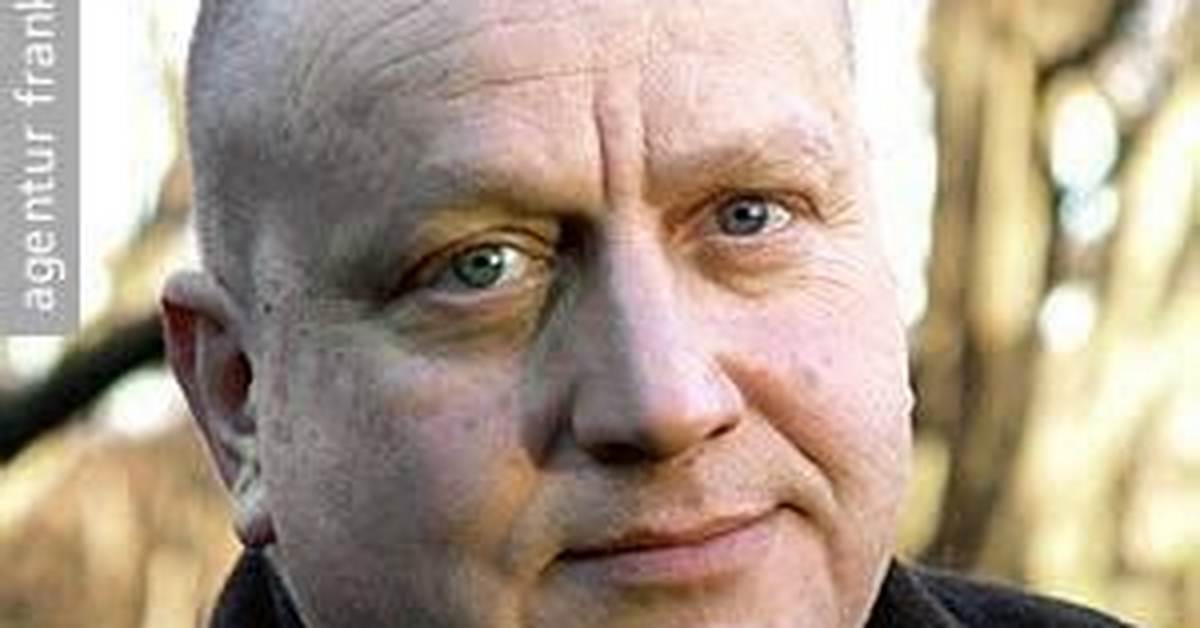 Udo Kroschwald Net Worth