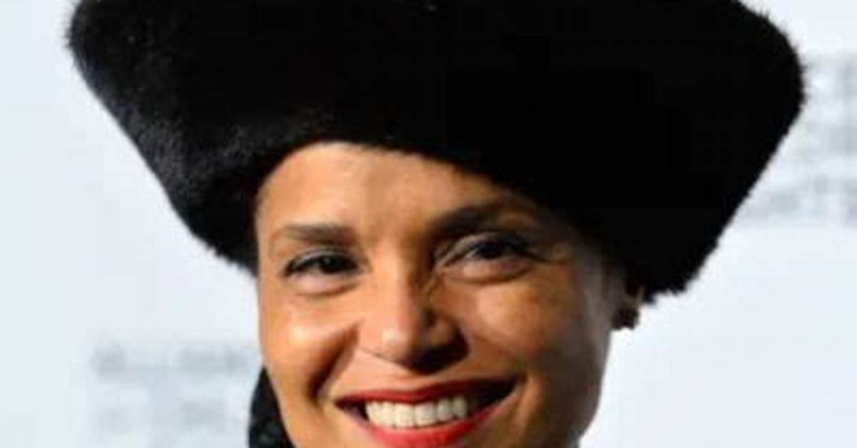 Victoria Thomas Net Worth