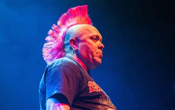 Wattie Buchan Net Worth